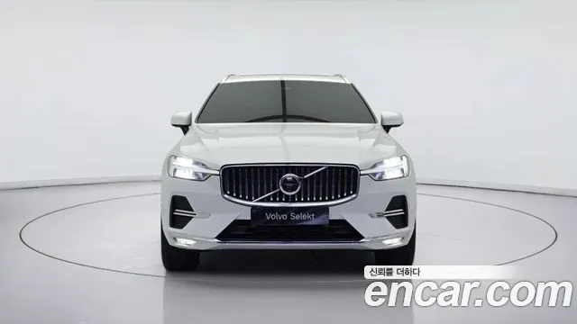Volvo XC60 2024 thumb 2