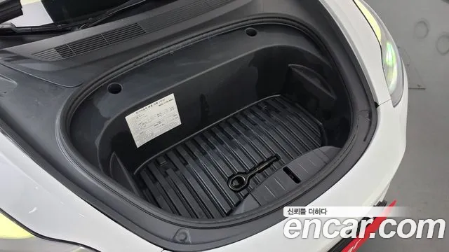 Tesla Model 3 2021 thumb 6
