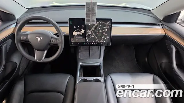 Tesla Model 3 2021 thumb 7