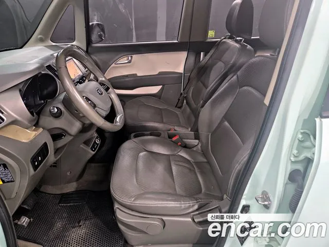 Kia Ray 2013 thumb 10