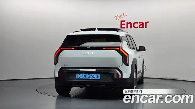 Kia EV3 2024 thumb 4