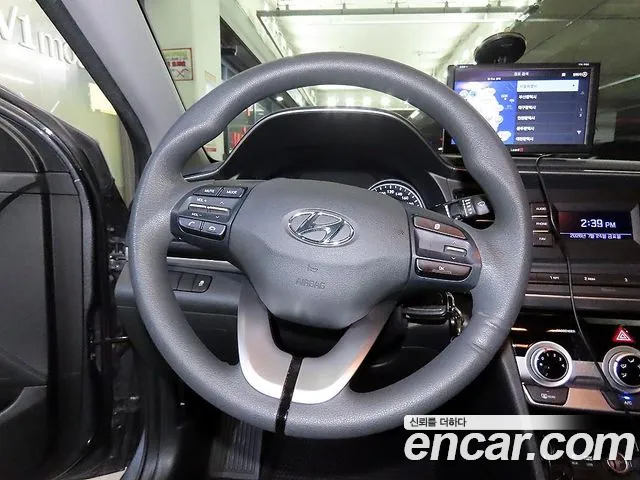 Hyundai Avante 2019 thumb 8
