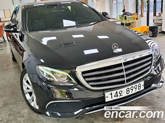 Mercedes-Benz E-Класс 2017 thumb 3