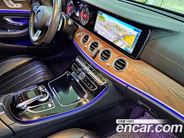 Mercedes-Benz E-Класс 2017 thumb 8
