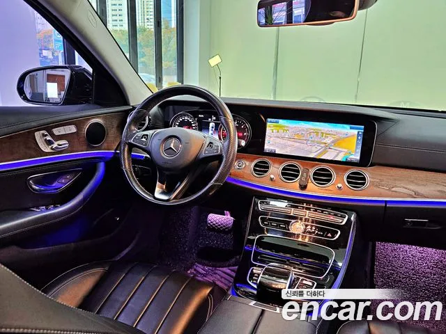 Mercedes-Benz E-Класс 2017 thumb 9