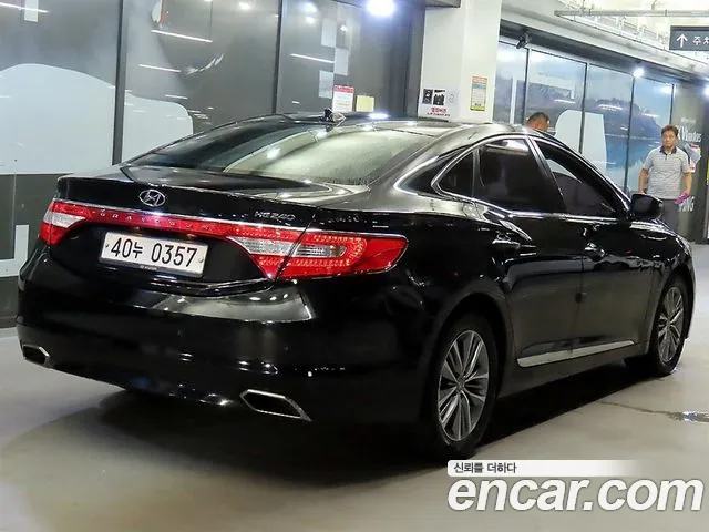 Hyundai Grandeur 2016 thumb 4