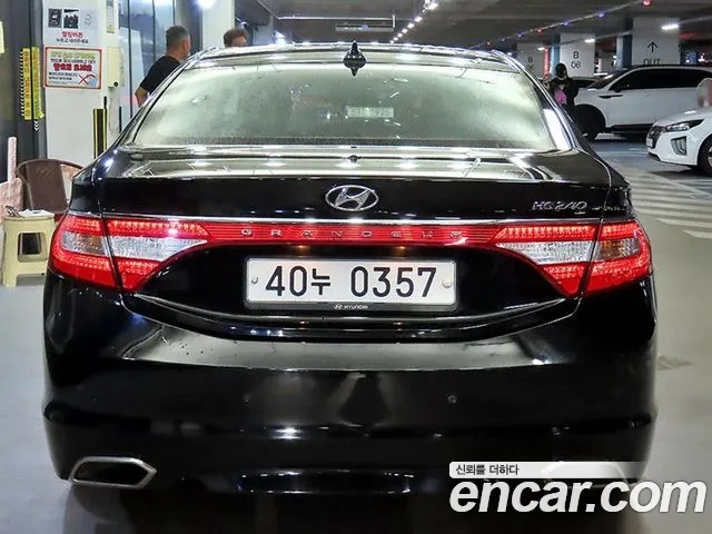 Hyundai Grandeur 2016 thumb 5
