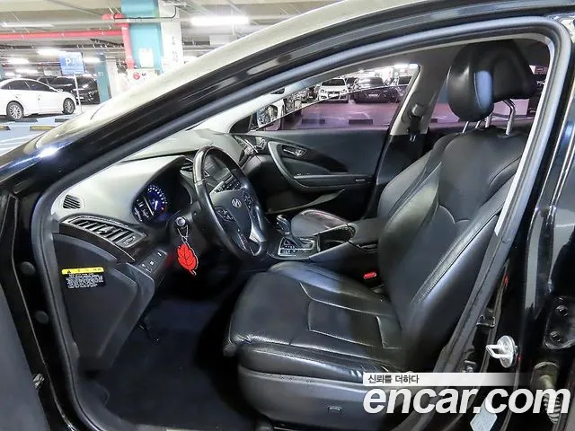 Hyundai Grandeur 2016 thumb 6