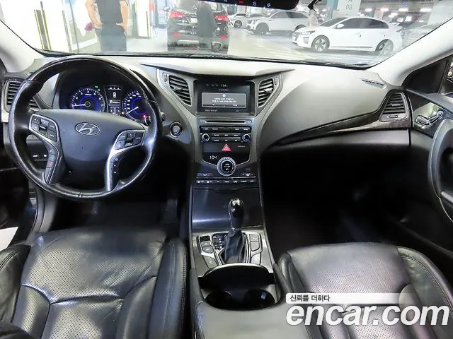 Hyundai Grandeur 2016 thumb 10
