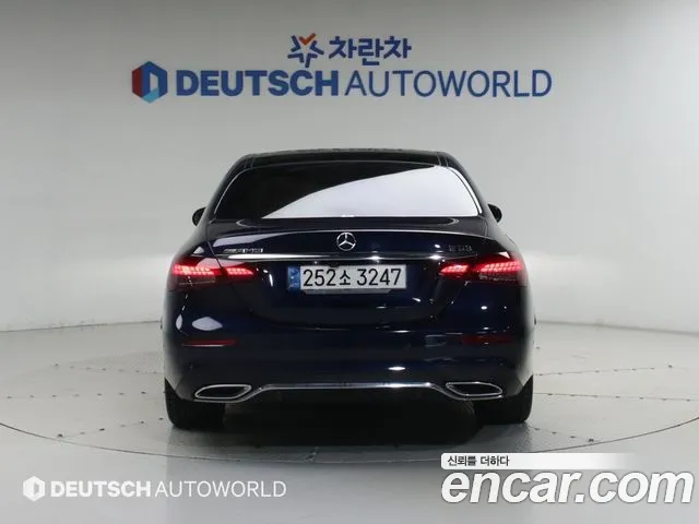 Mercedes-Benz E-Класс 2021 thumb 4