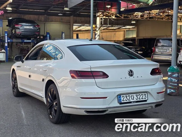 Volkswagen Arteon 2018 thumb 2