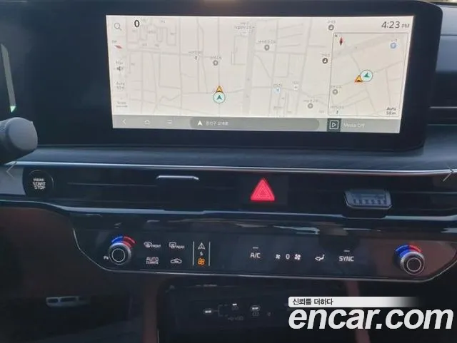 Kia K5 2025 thumb 10