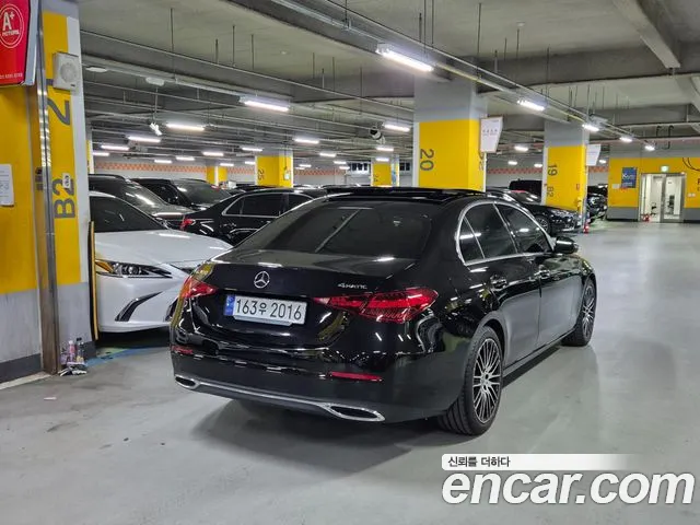 Mercedes-Benz C-Класс 2024 thumb 4