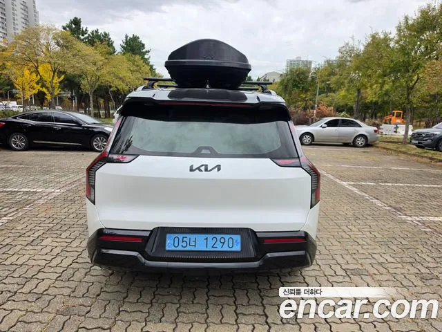 Kia EV9 2023 thumb 2