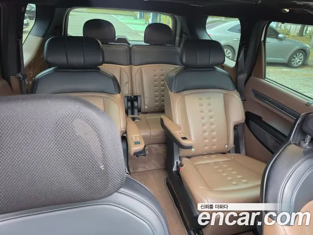 Kia EV9 2023 thumb 10
