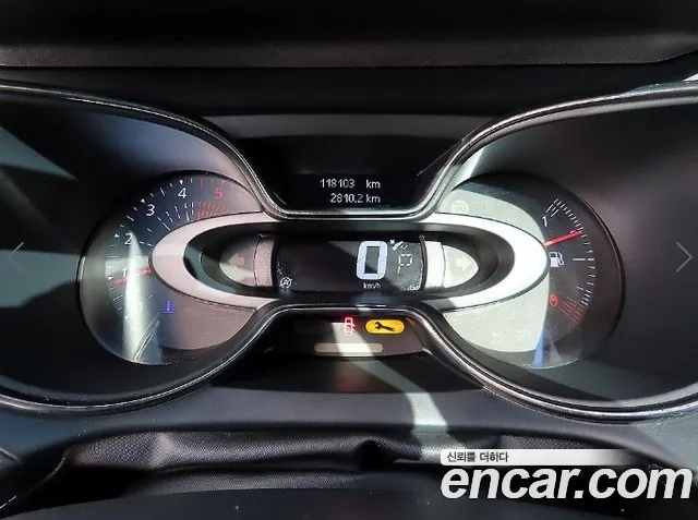 Renault-KoreaSamsung Captur 2018 thumb 9