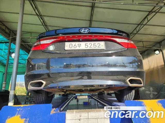 Hyundai Grandeur 2015 thumb 2