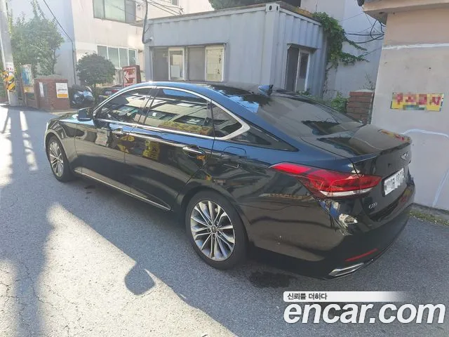 Hyundai Genesis 2016 thumb 2