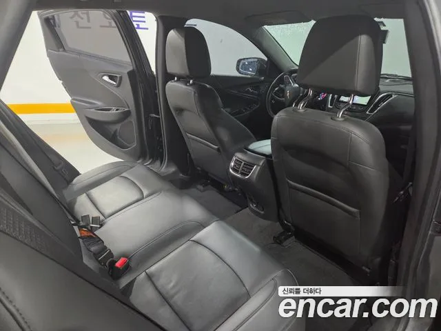 ChevroletGMDaewoo Malibu 2017 thumb 10