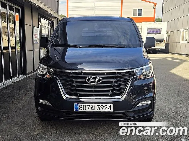 Hyundai Starex 2018 thumb 2
