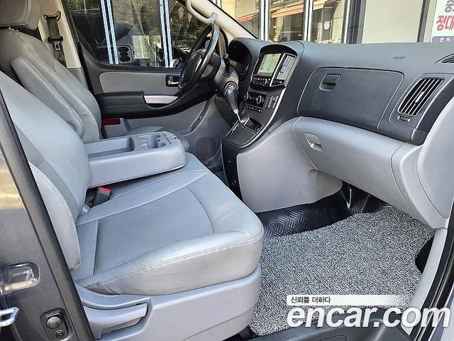Hyundai Starex 2018 thumb 7