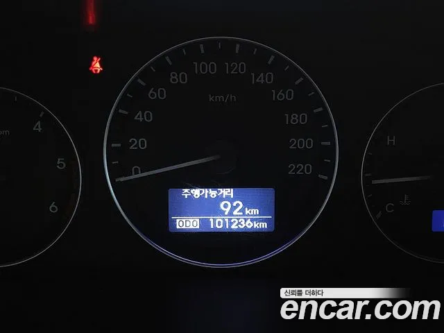 Hyundai Starex 2018 thumb 8