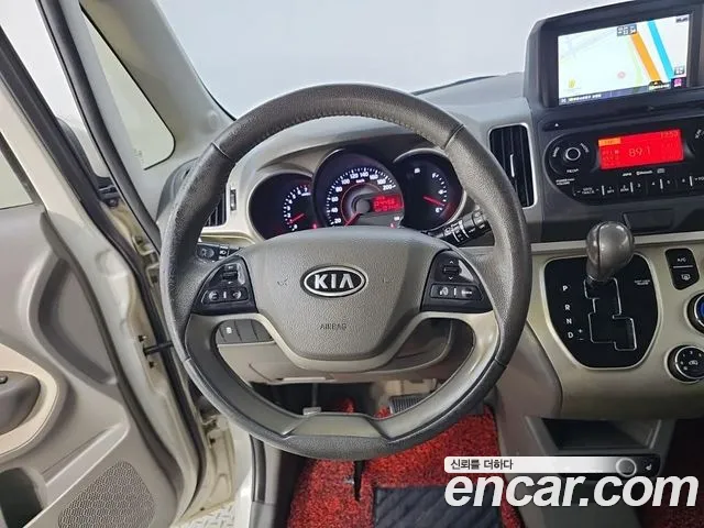 Kia Ray 2012 thumb 9