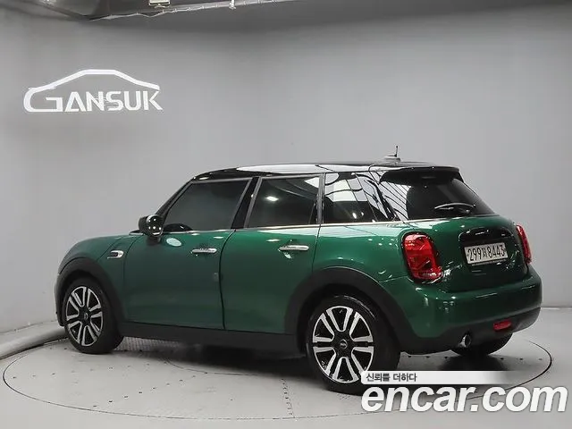 MINI Hatch 2021 thumb 3