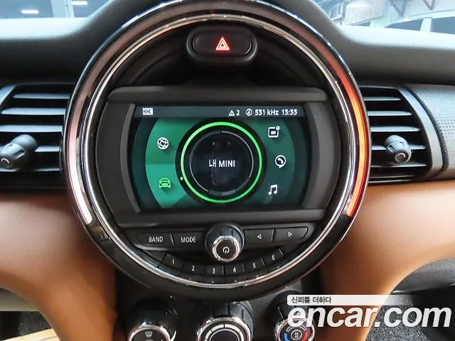 MINI Hatch 2021 thumb 6