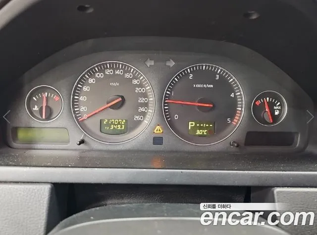 Volvo XC90 2007 thumb 5