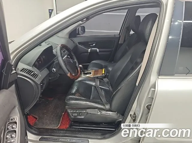 Volvo XC90 2007 thumb 10