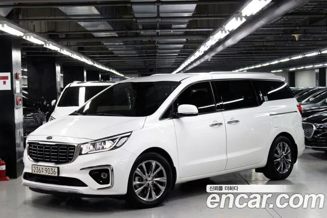 Kia Carnival 2020 thumb 3
