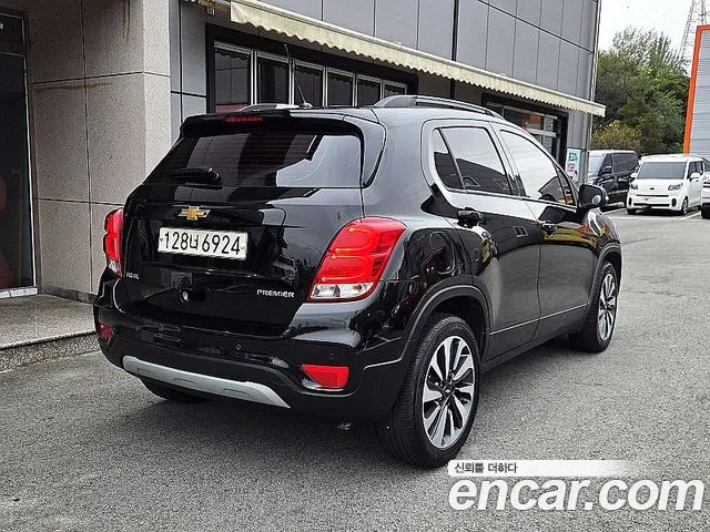ChevroletGMDaewoo Tracker 2020 thumb 3
