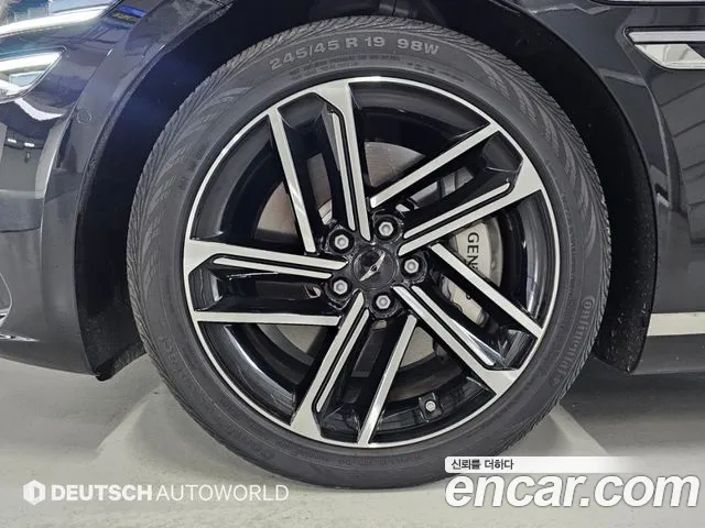 Genesis G80 2025 thumb 5