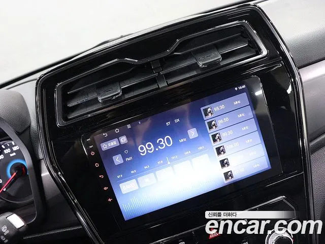 KG_Mobility_Ssangyong TIBOLI 2020 thumb 7