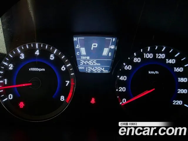 Hyundai Accent 2012 thumb 8