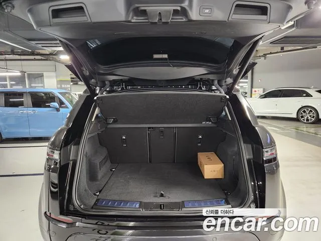 Land Rover Range Rover Evoque 2025 thumb 9