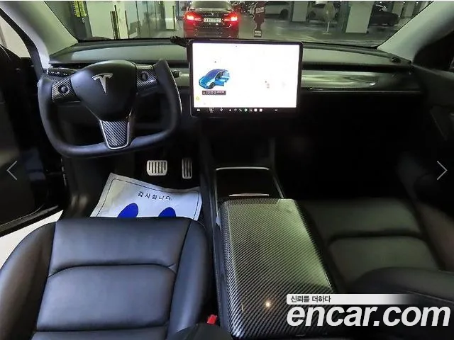 Tesla Model Y 2021 thumb 10