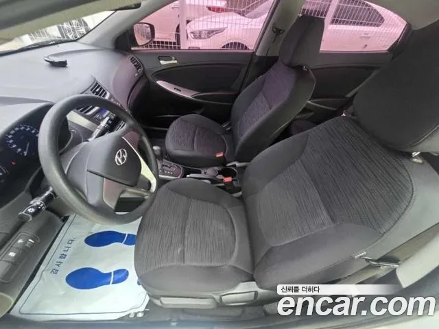 Hyundai Accent 2015 thumb 8
