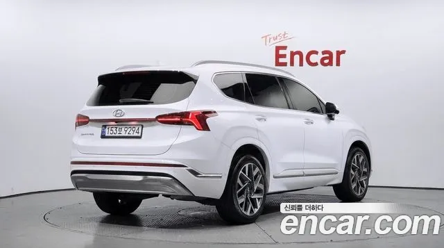 Hyundai Santa Fe 2023 thumb 2