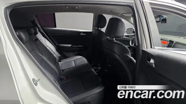 Kia Sportage 2016 thumb 11