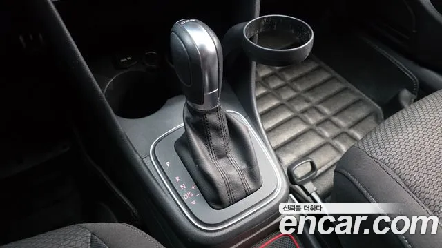 Volkswagen Polo 2015 thumb 9