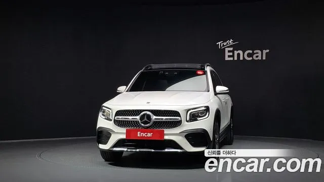 Mercedes-Benz GLB 2023 thumb 3