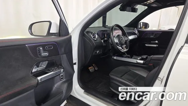 Mercedes-Benz GLB 2023 thumb 10