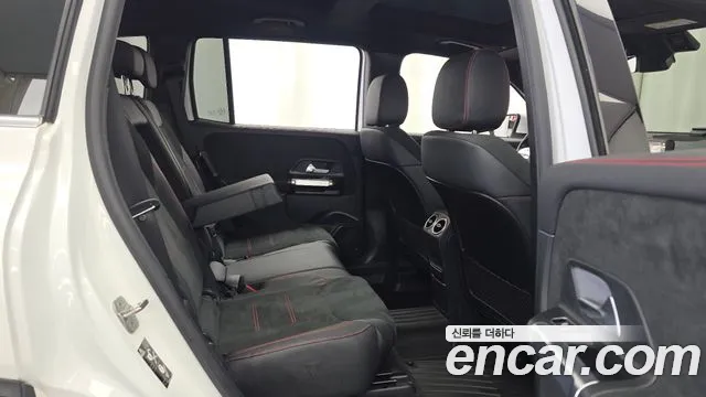 Mercedes-Benz GLB 2023 thumb 12