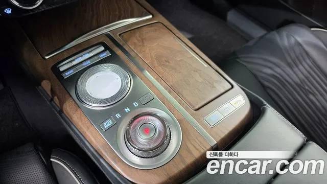 Genesis G80 2022 thumb 9