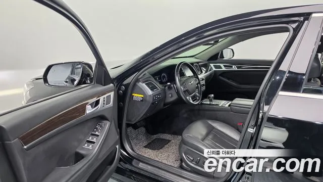 Genesis G80 2016 thumb 10