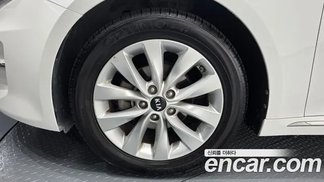 Kia K5 2015 thumb 5