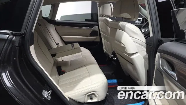 BMW Gran Turismo 2020 thumb 11
