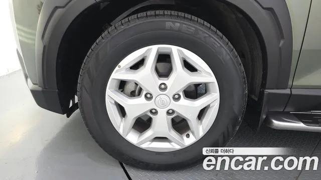 KG_Mobility_Ssangyong Rexton 2022 thumb 5